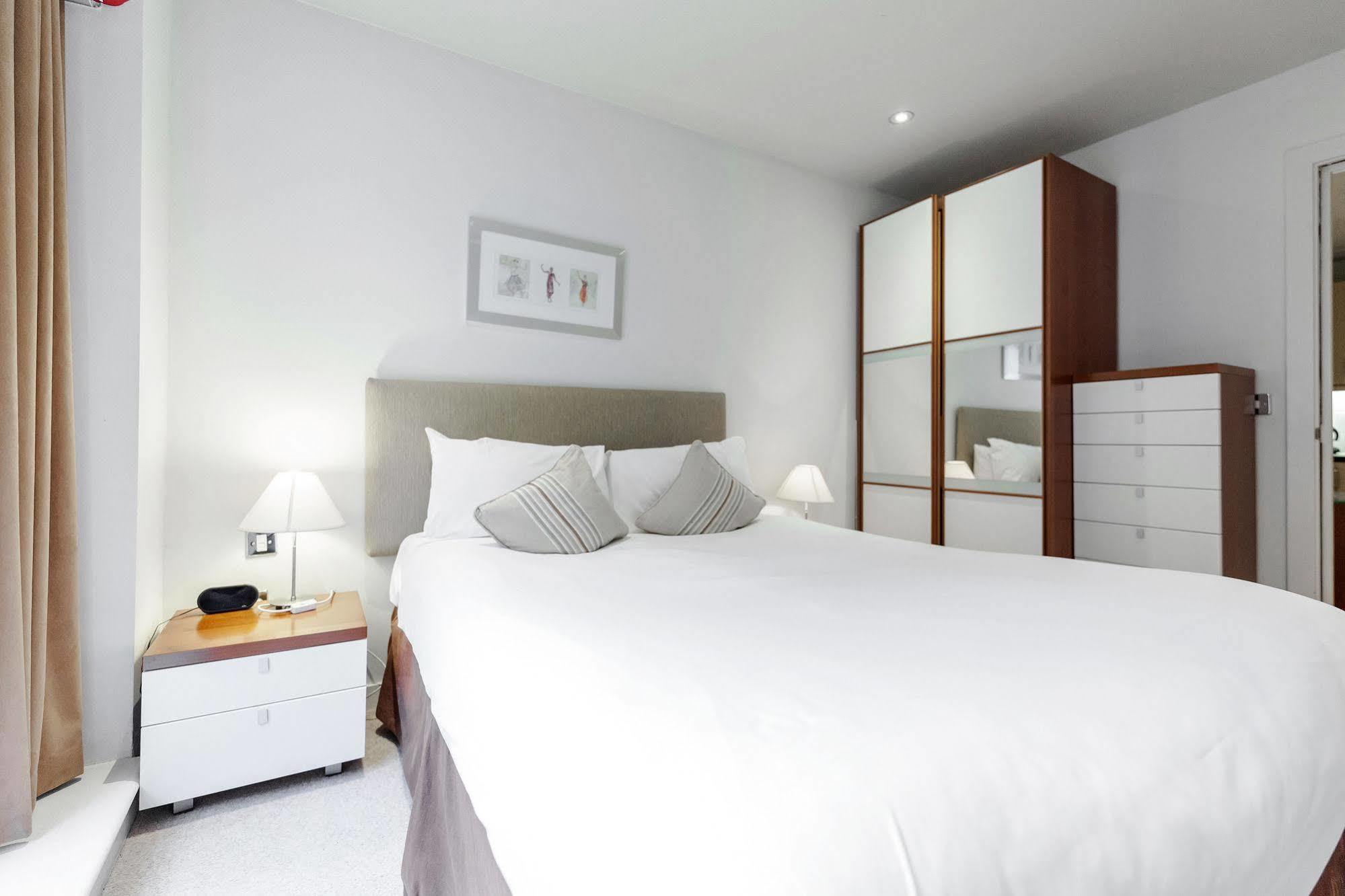 Princes Square Apartments London Exterior photo