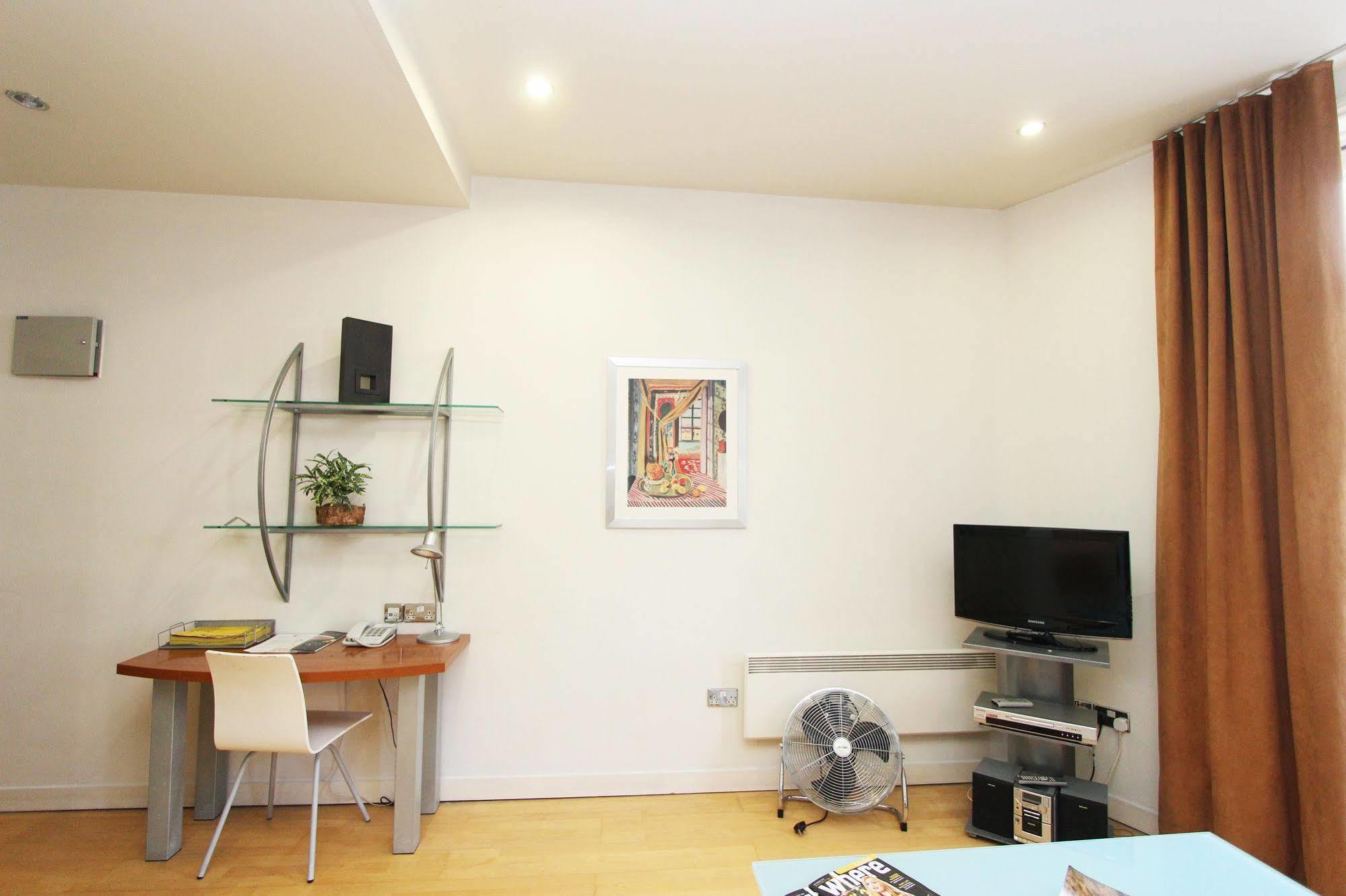 Princes Square Apartments London Exterior photo